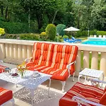 Cozy In Lencloitre