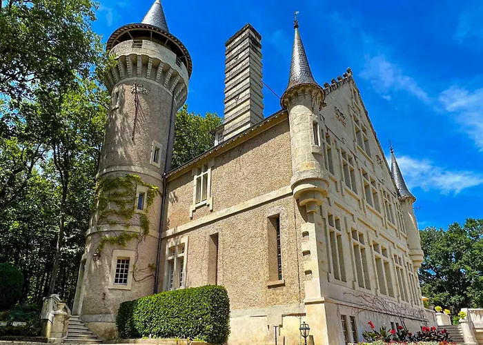 Prázdninový dům Awesome In Lencloître