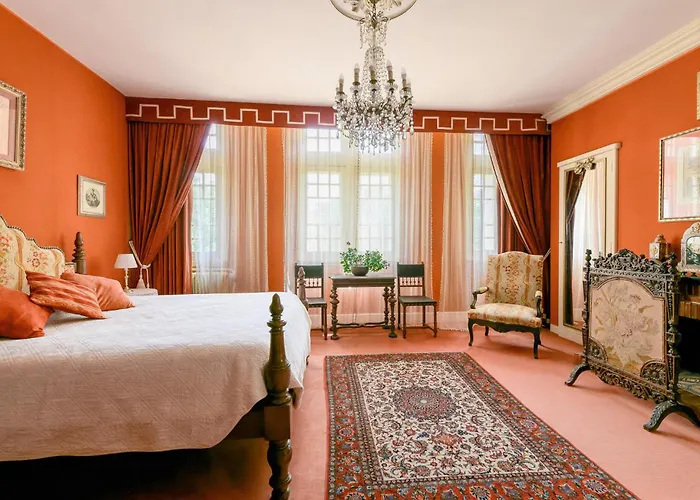 Prázdninový dům Awesome In Lencloître